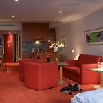 Hellenstein 4*