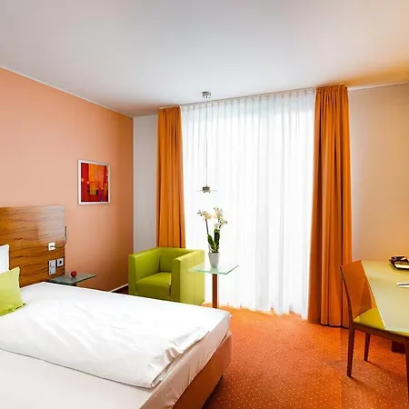 Отель Hellenstein 4*
